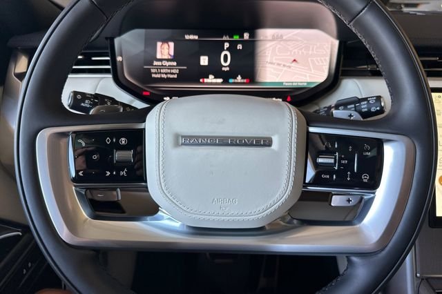 New 2026 Fuji White Land Rover SE image 22