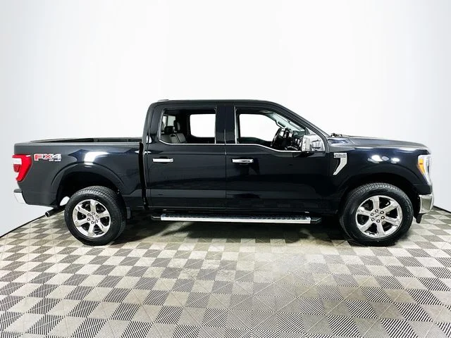 Certified Used 2022 Black Ford Lariat image 2