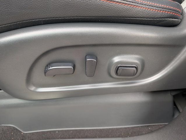 Used 2024  Nissan PRO-4X image 14