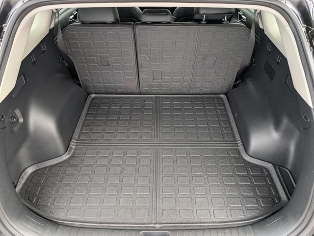 Used 2025 Black Kia EX image 14