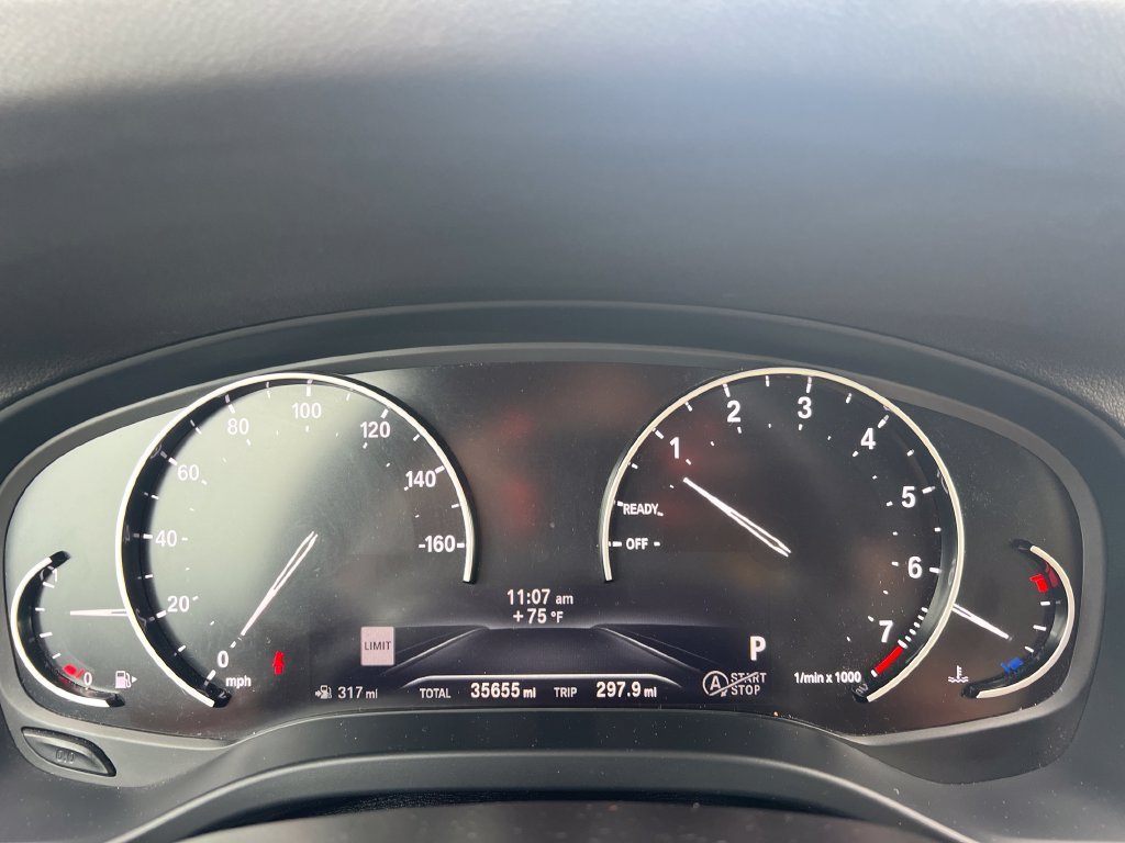 Used 2021 Mineral White Metallic BMW xDrive30i image 17