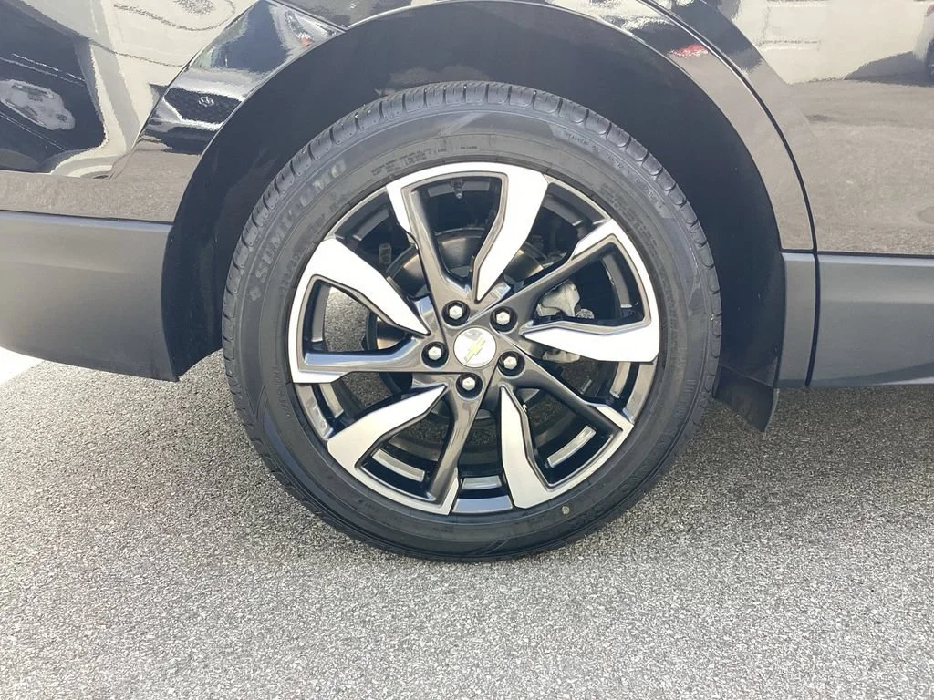Used 2023 MOSAIC BLACK METALLIC Chevrolet Premier image 31