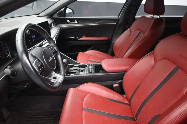 Used 2024 Gray Kia GT-Line image 17