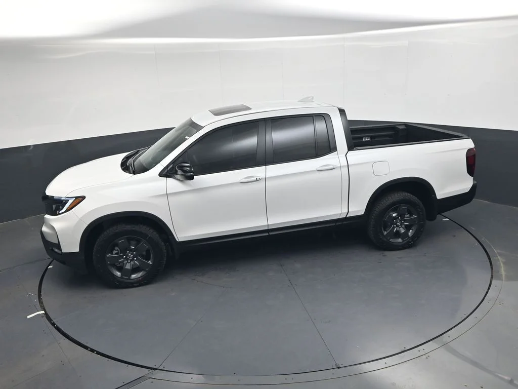 New 2026 Platinum White Pearl Honda TrailSport image 19