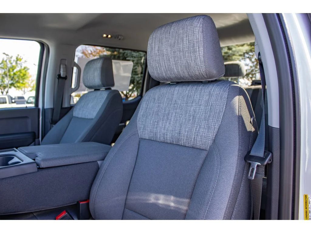 New 2026 OXFORD WHITE Ford XLT image 30