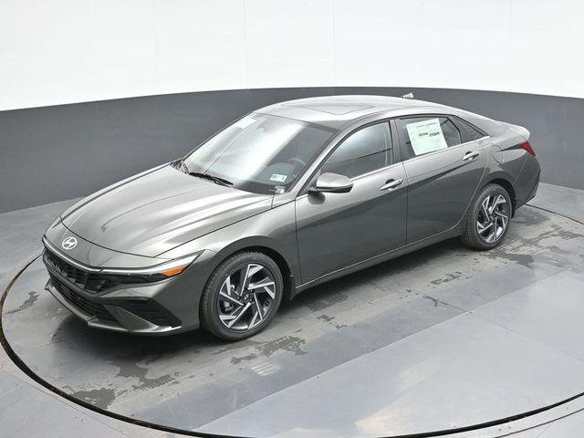 New 2026 Gray Hyundai Limited image 13