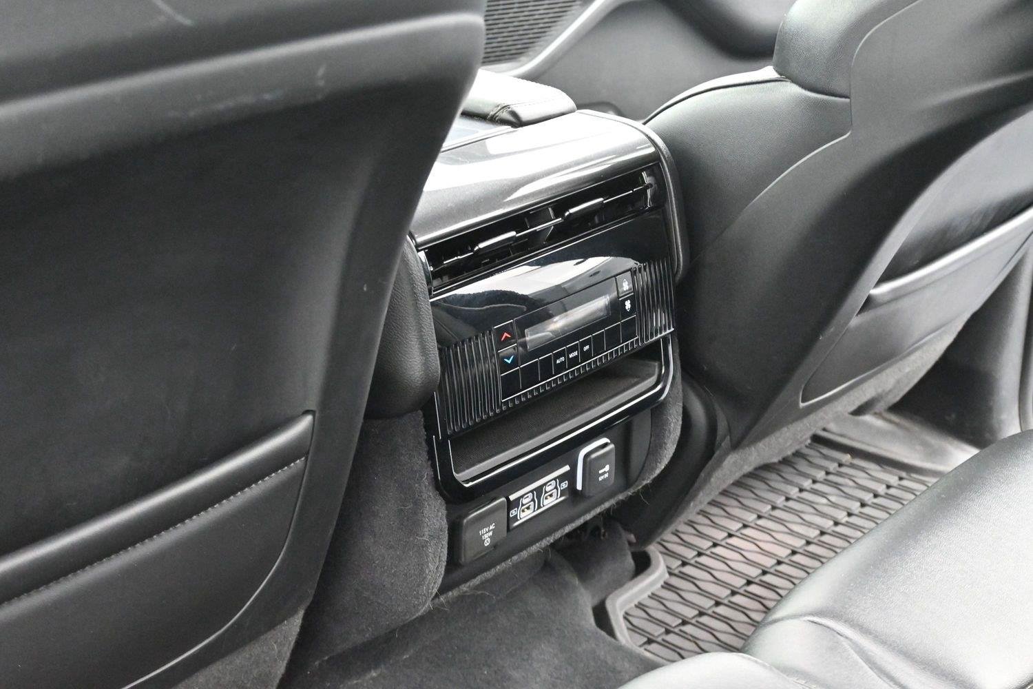 Used 2024 River Rock Jeep 4x4 image 34