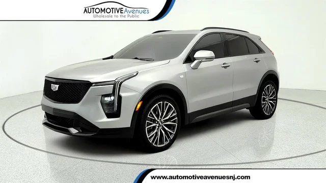 2024 Cadillac XT4 4dr Sport w/ Comfort & Convenience Pkg and Technology Pkg