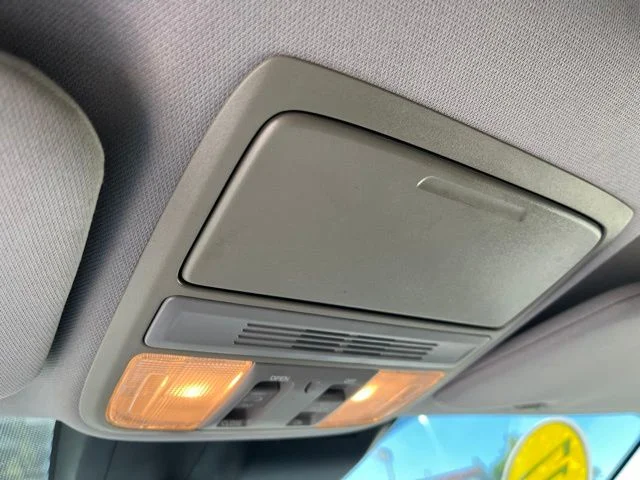 Used 2017  Honda EX image 30