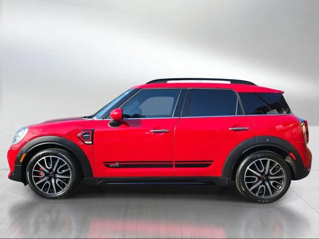 Used 2018 Chili Red MINI Base image 6