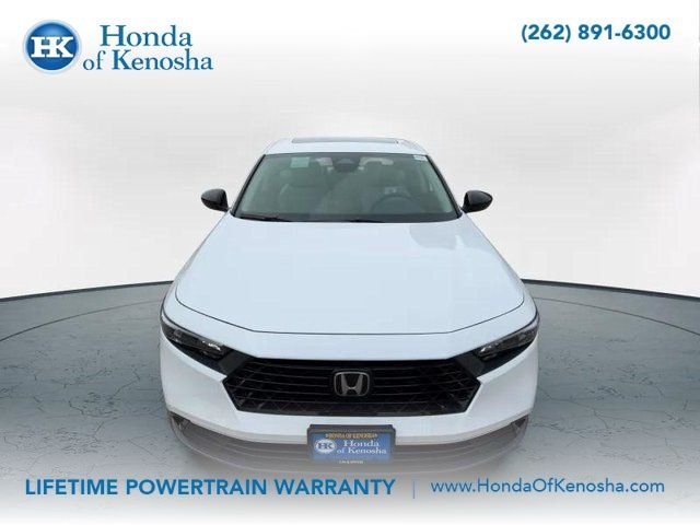 New 2026 Platinum White Pearl Honda SE image 2