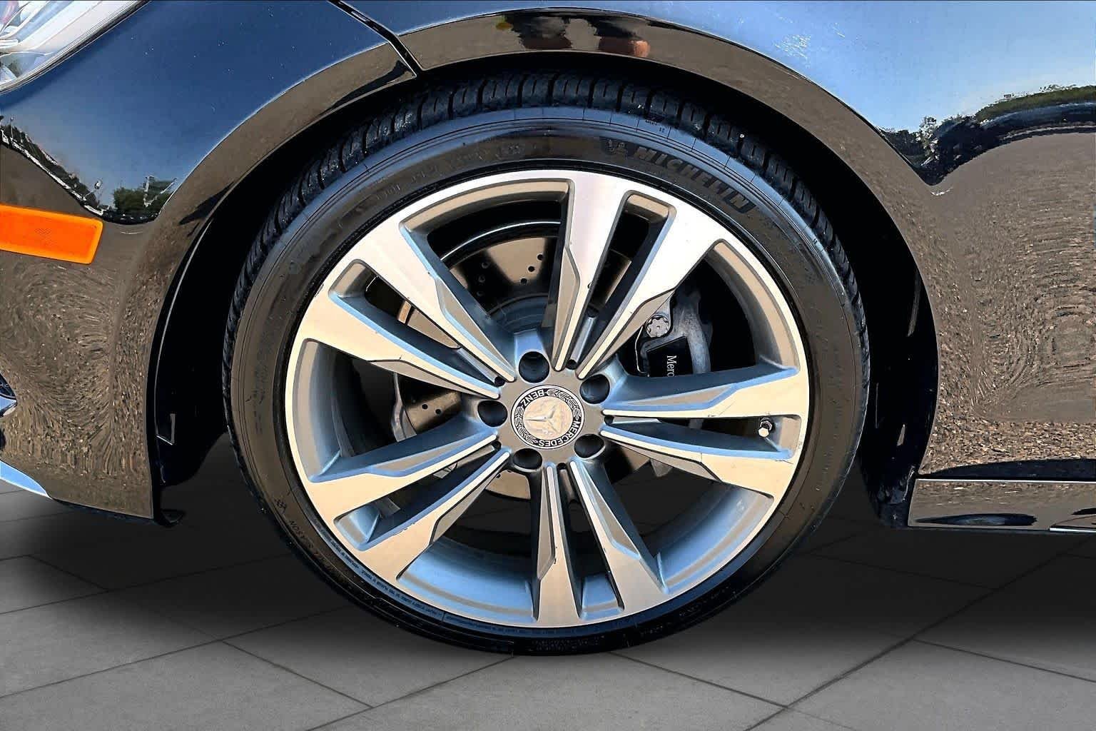 Used 2016 Magnetite Black Metallic Mercedes-Benz CLS 400 image 10