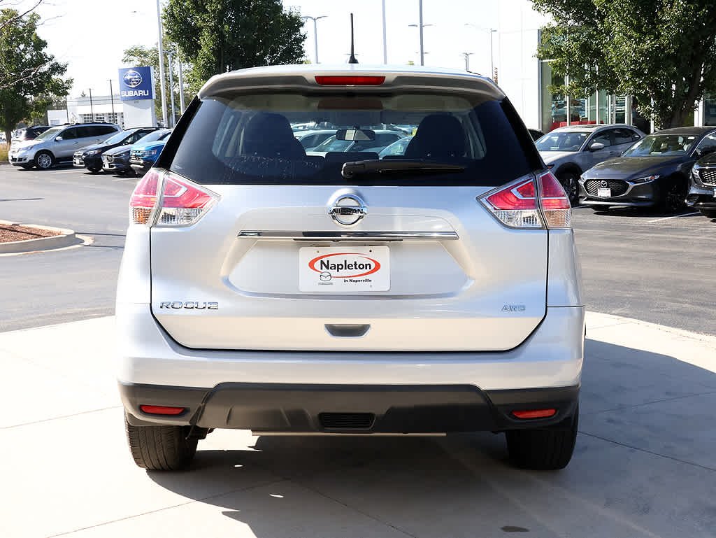 Used 2015 Brilliant Silver Nissan S image 6