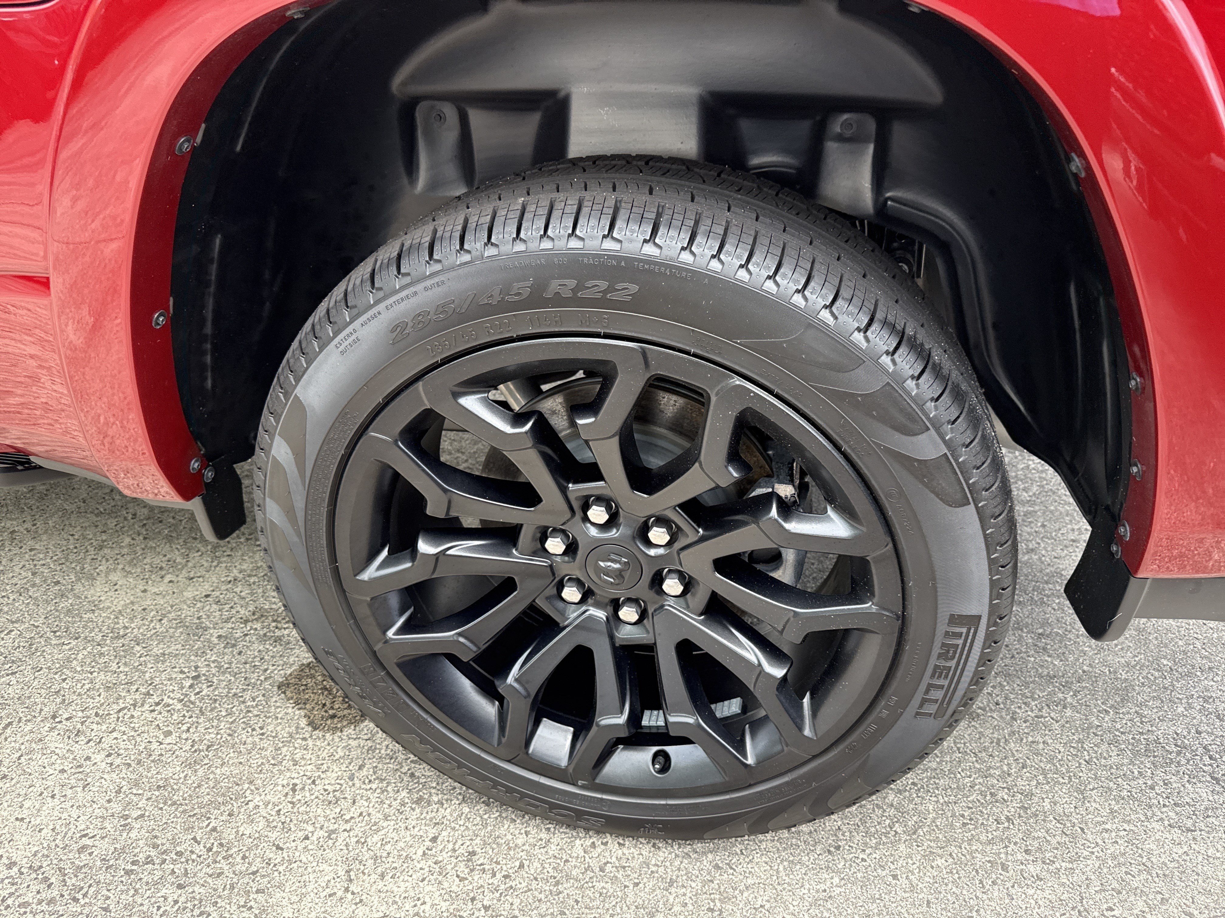 New 2026 Molten Red Pearl-Coat Exterior Paint RAM Limited image 19