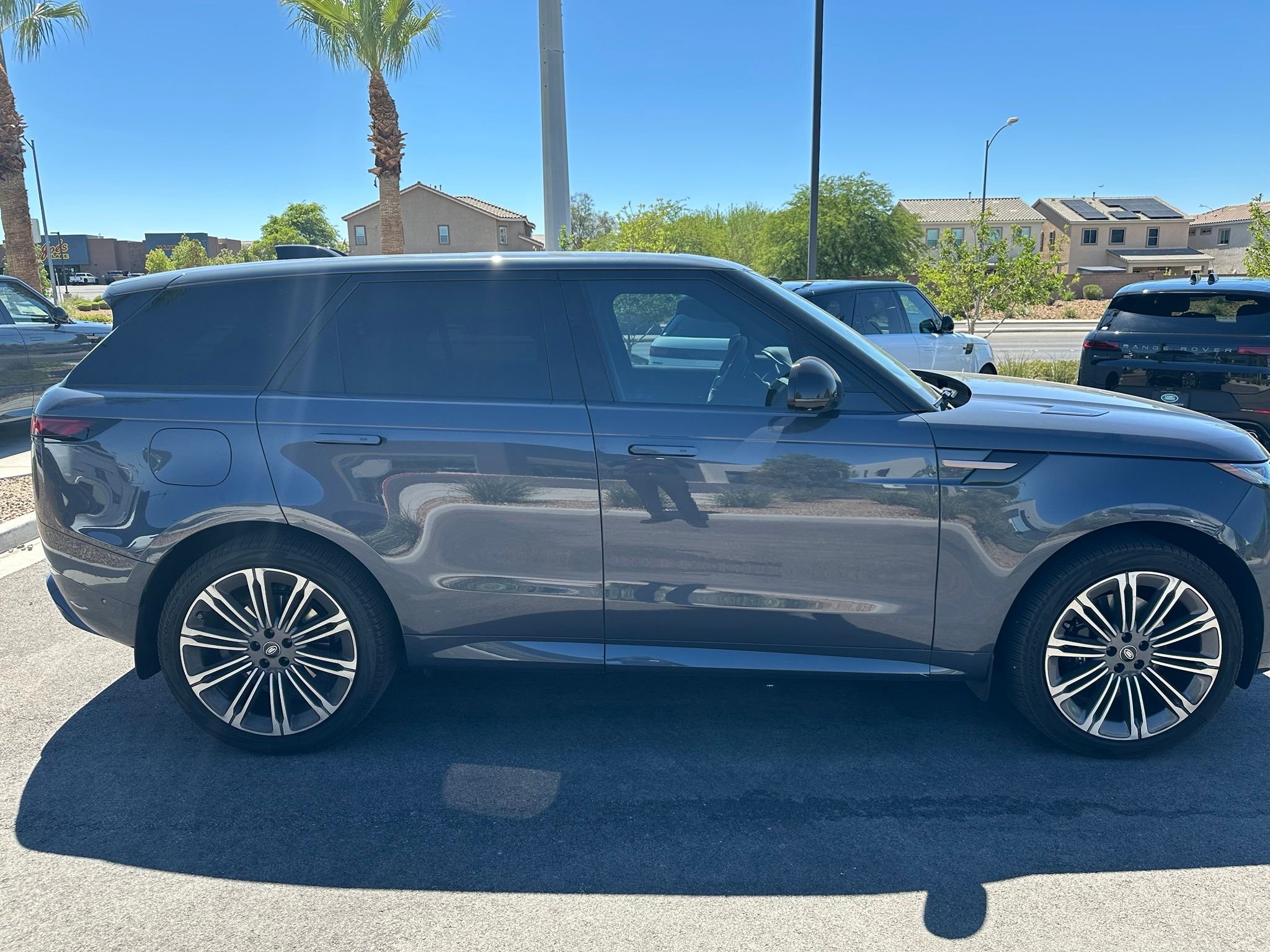 Used 2024 Varesine Blue Metallic Land Rover Dynamic SE image 3
