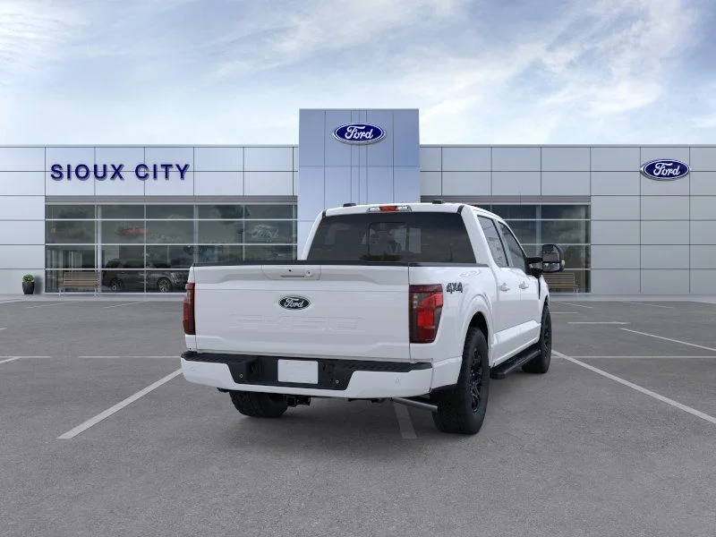 New 2026 Oxford White Ford XLT image 8