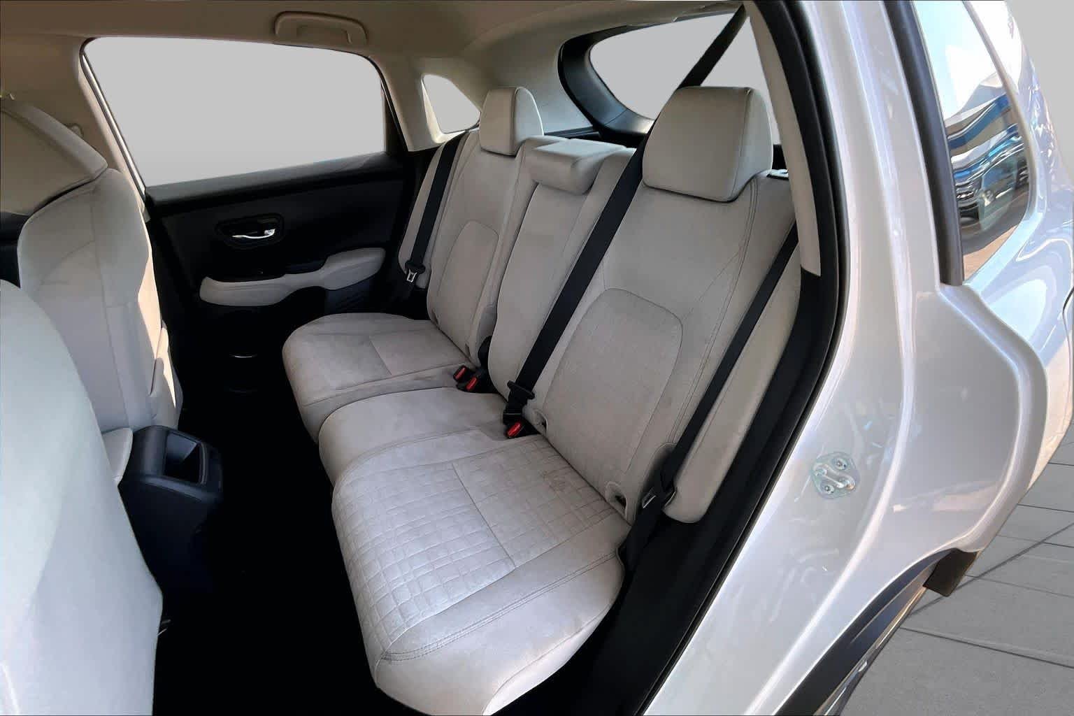2023 Honda HR-V LX - Photo 21