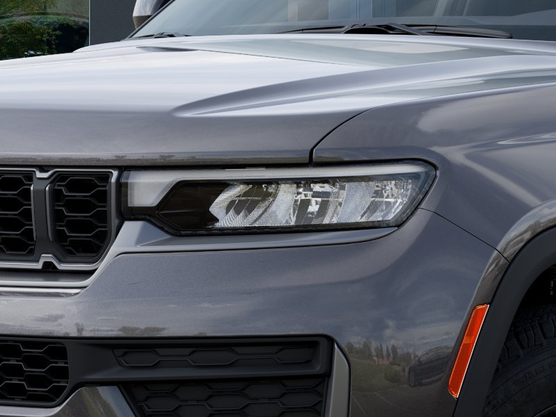 New 2026 Baltic Gray Metallic Clearcoat Jeep Laredo image 10