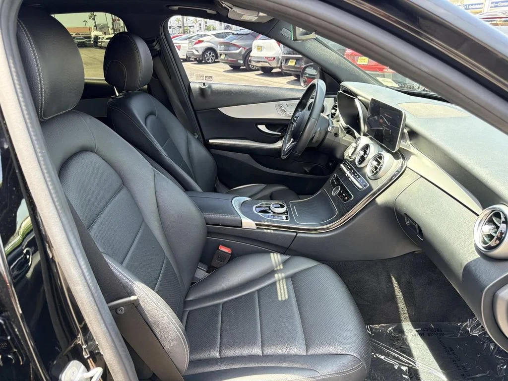Used 2021 BLACK Mercedes-Benz C300 image 30