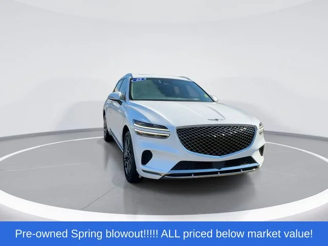 Used 2022 White Genesis 2.5T image 2