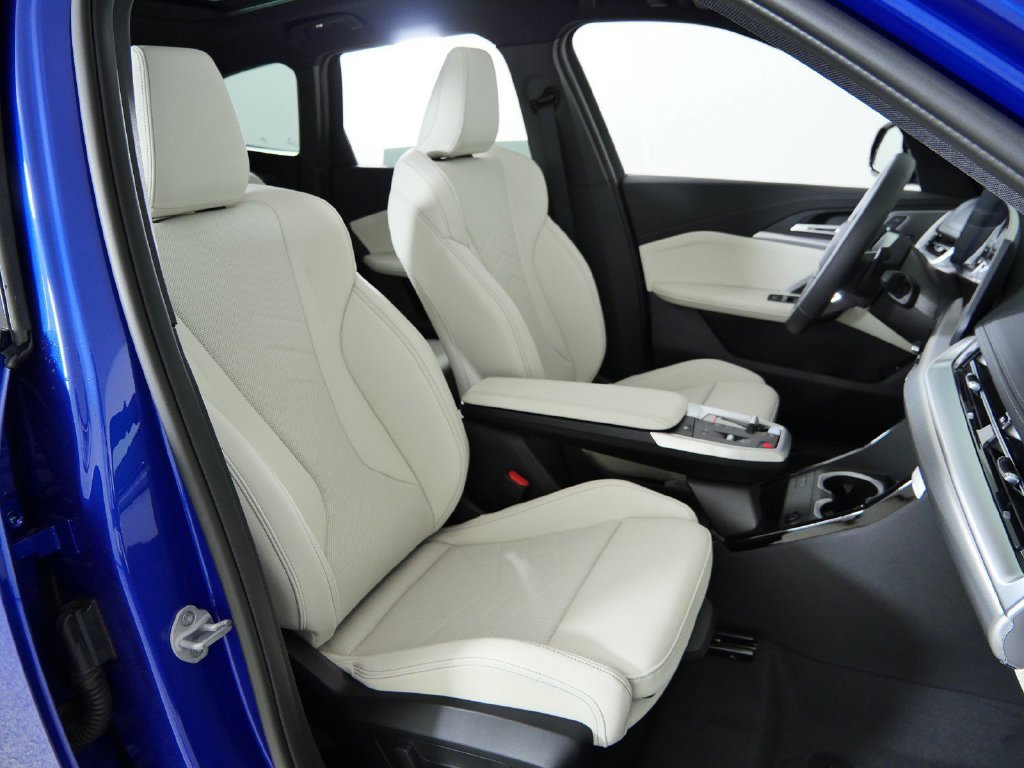 New 2027 Portimao Blue Metallic BMW xDrive28i image 20