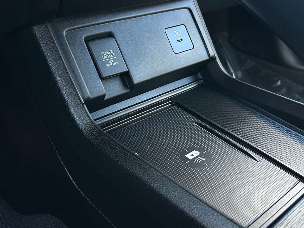 Used 2023 Majestic Black Pearl Acura Technology Package image 28