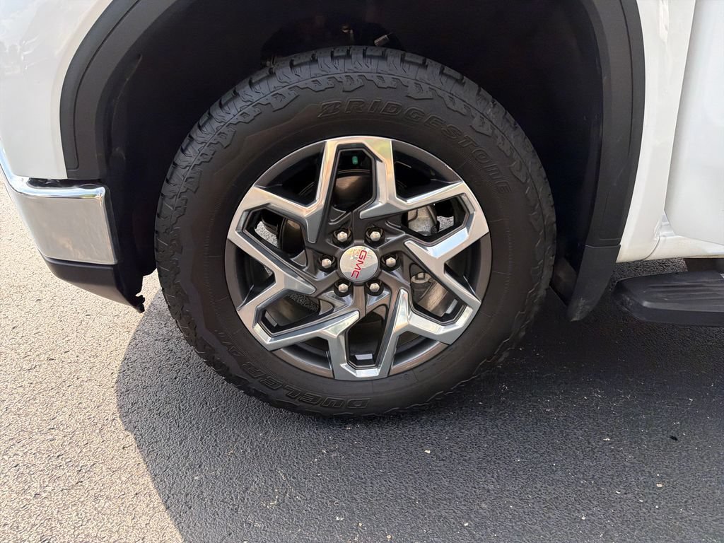 Certified Used 2024 Summit White GMC SLT image 30