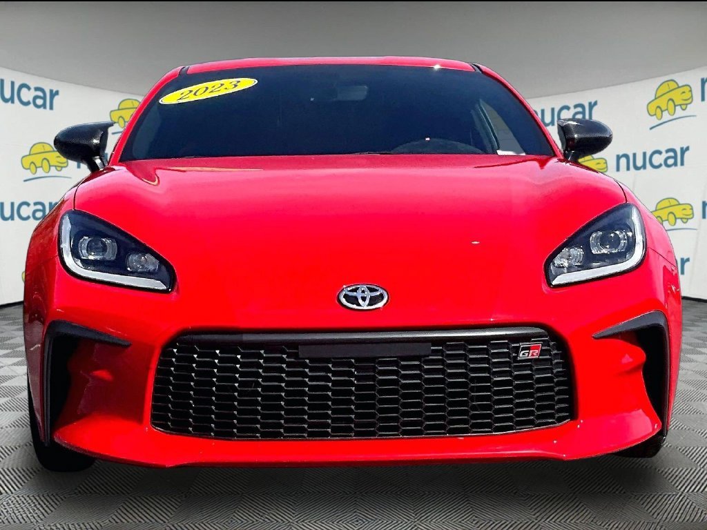 Used 2023  Toyota Premium image 2