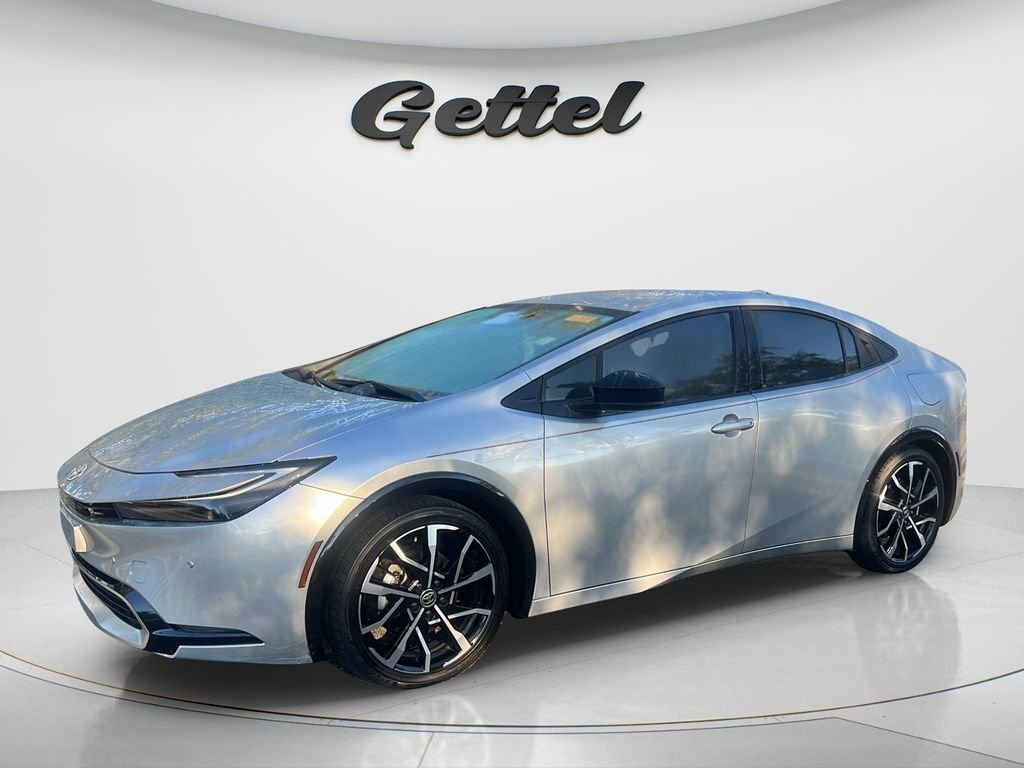2025 Toyota Prius XSE