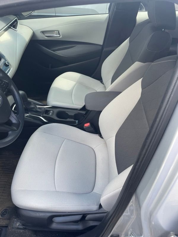 Used 2020 Silver Toyota LE image 10