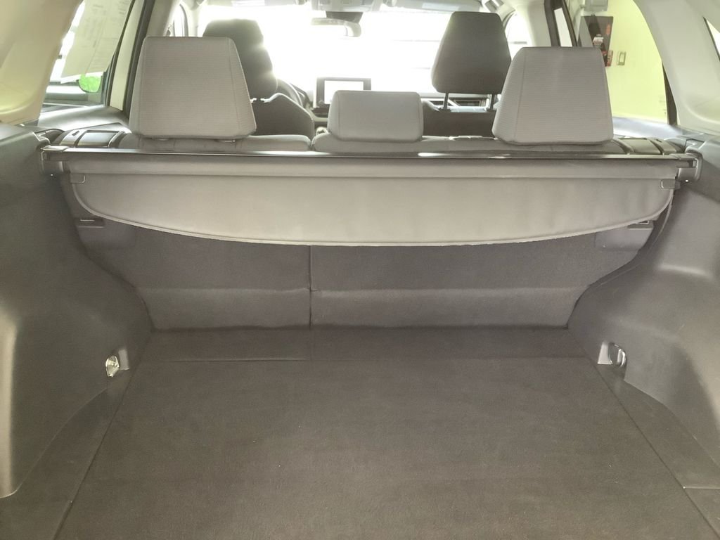 Used 2024 White Toyota XLE image 30