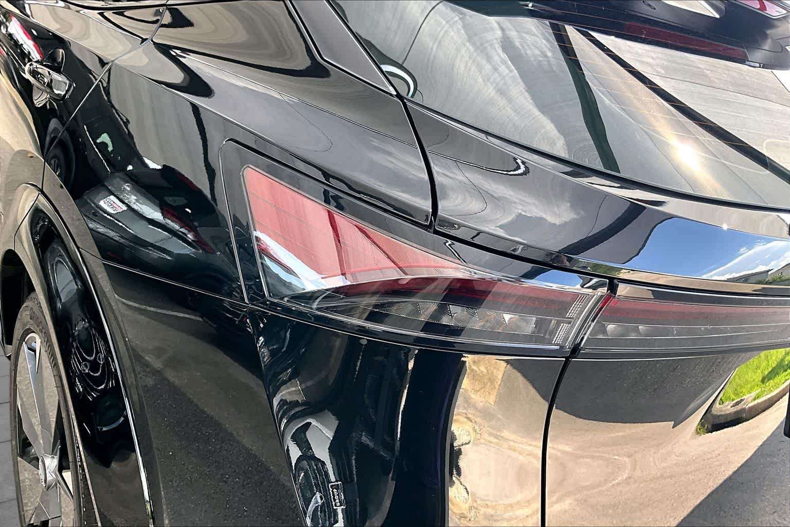 Used 2024 Black Diamond Pearl Nissan PLATINUM+ image 28
