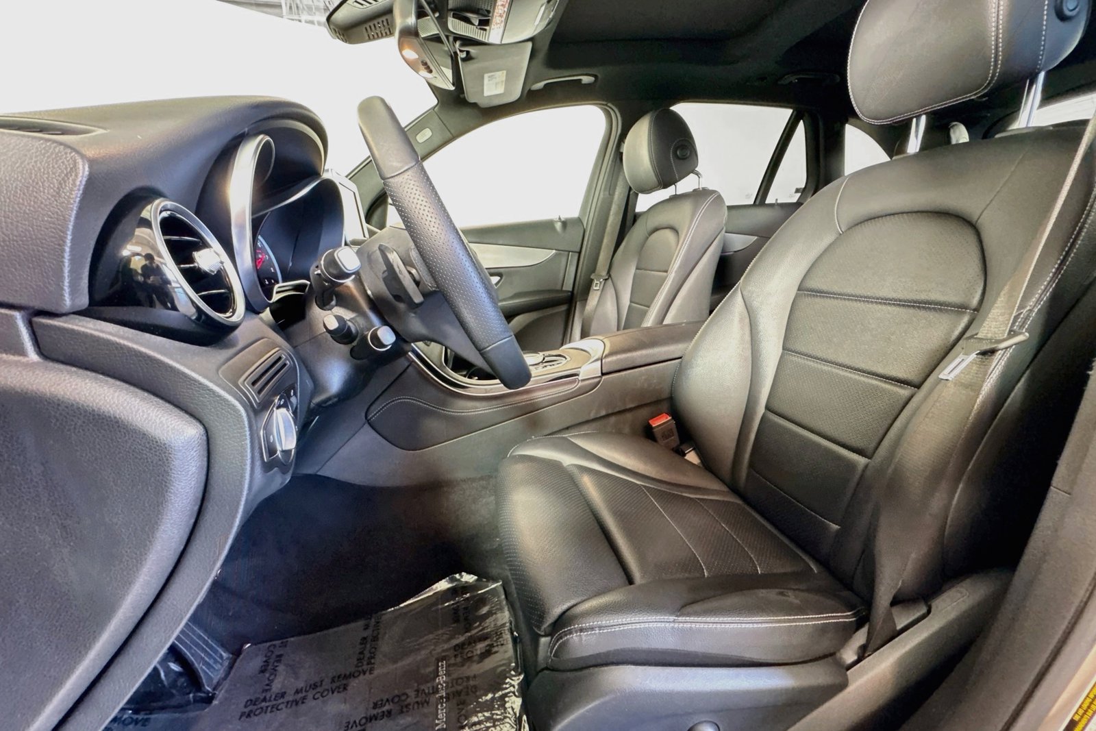 Used 2019 Mojave Silver Metallic Mercedes-Benz GLC 300 image 19