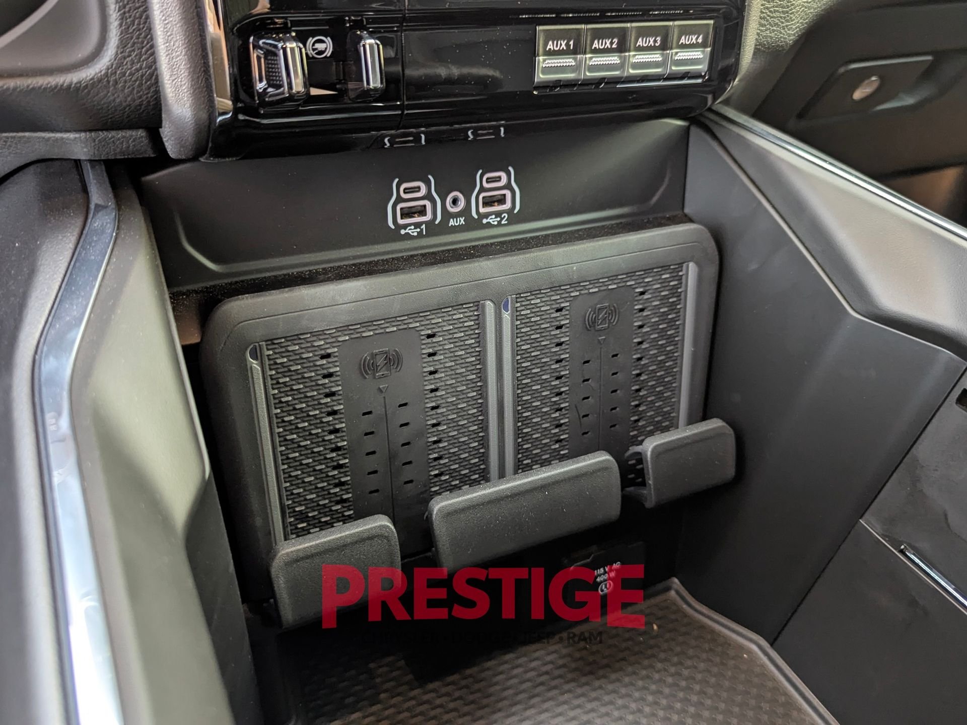 2025 RAM 3500 Laramie - Photo 21