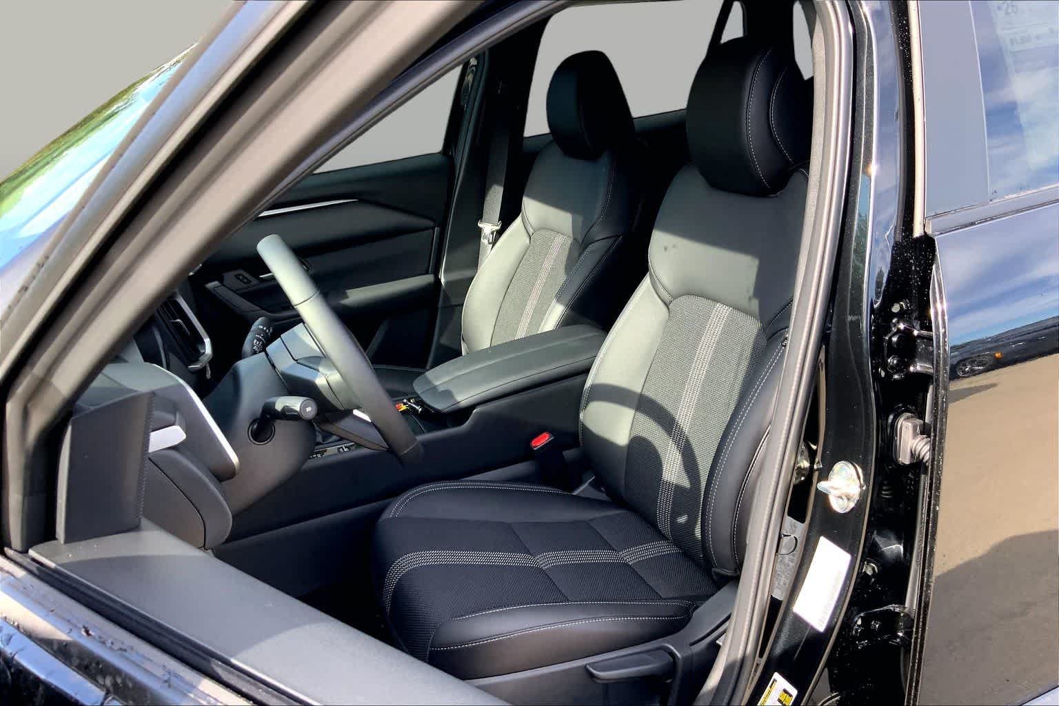 New 2026 Jet Black Mica Mazda 2.5 S Select AWD image 7
