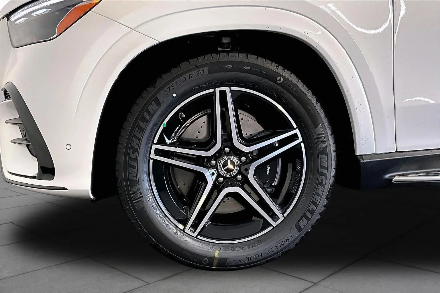 New 2026 Polar White Mercedes-Benz GLE 350 image 17