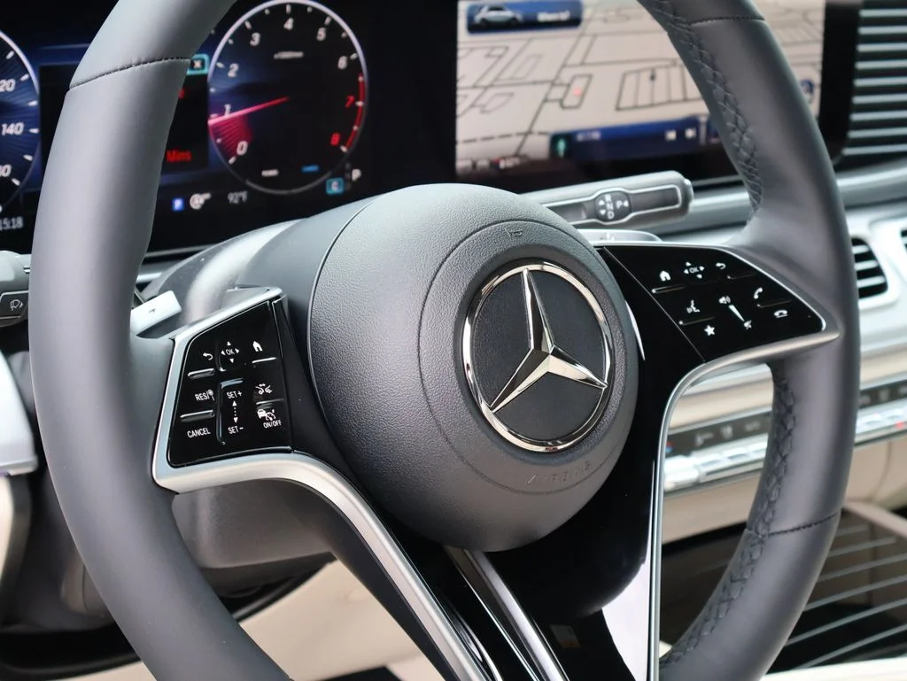 New 2026 Selenite Gray Metallic Mercedes-Benz GLE 350 image 18