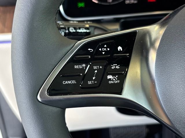 New 2026 Polar White Mercedes-Benz GLC 300 image 47