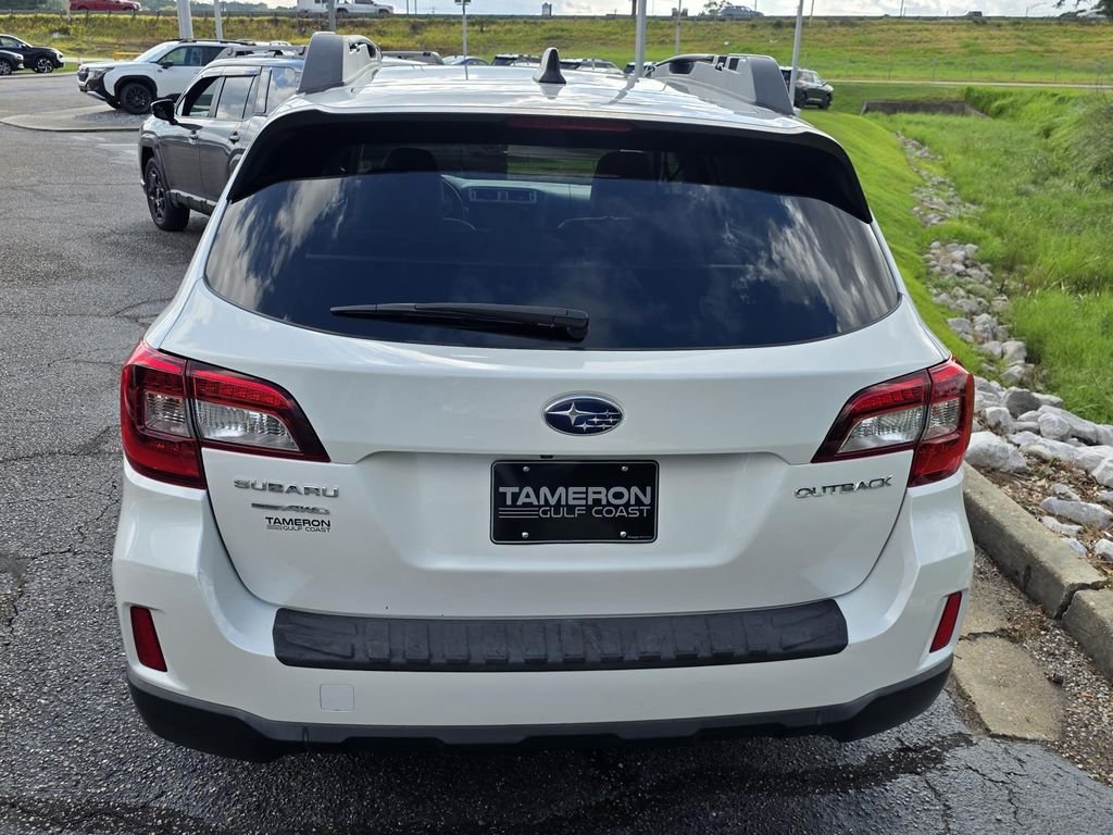 Used 2016 White Subaru 2.5i image 3