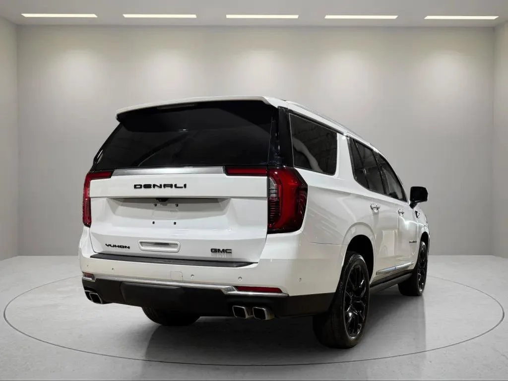 Certified Used 2025 Summit White GMC Denali image 4