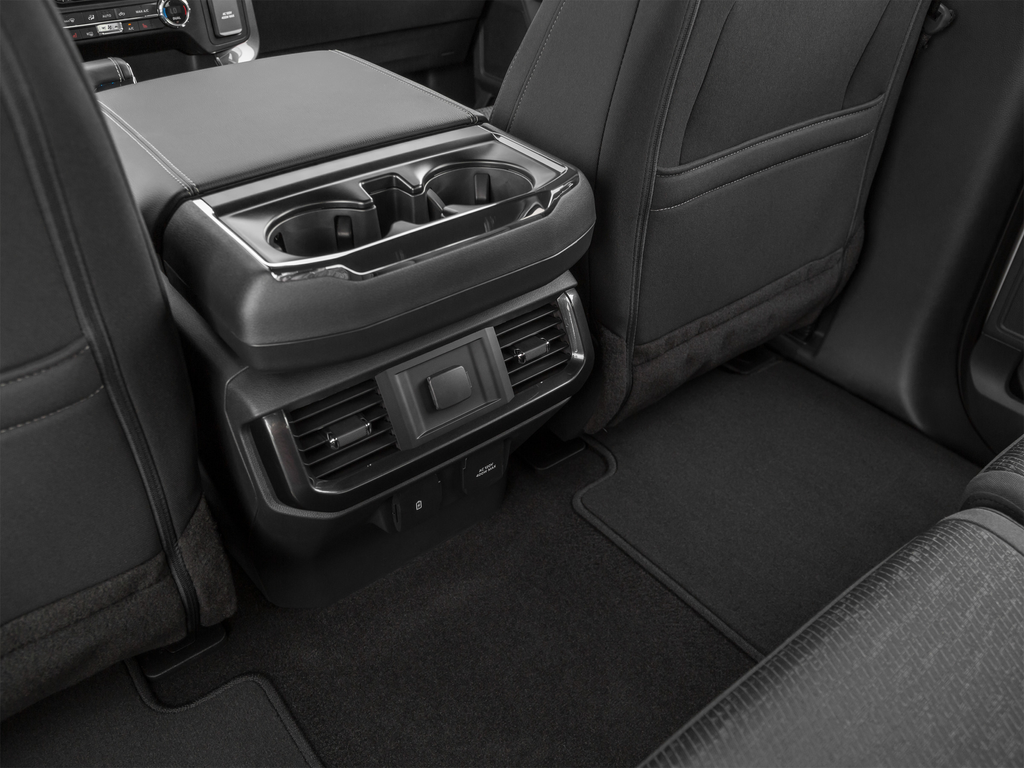 Used 2022 White Ford XLT image 23