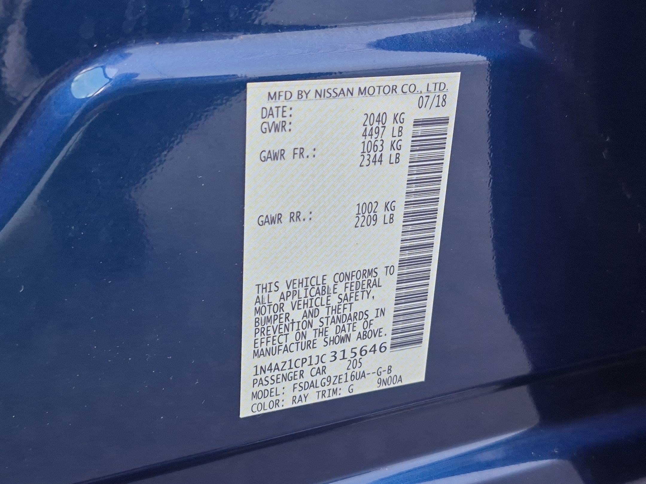 Used 2018 Deep Blue Pearl Nissan SL image 31