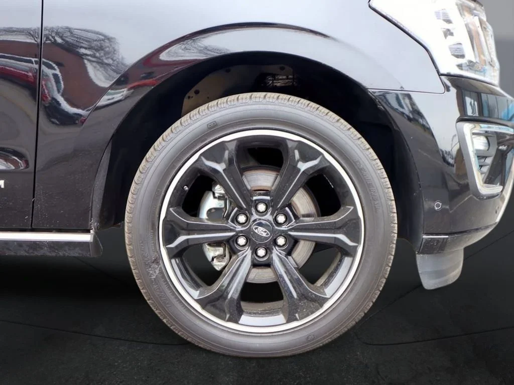 2020 Ford Expedition Platinum - Photo 29