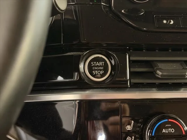 2023 Nissan Pathfinder Platinum - Photo 25