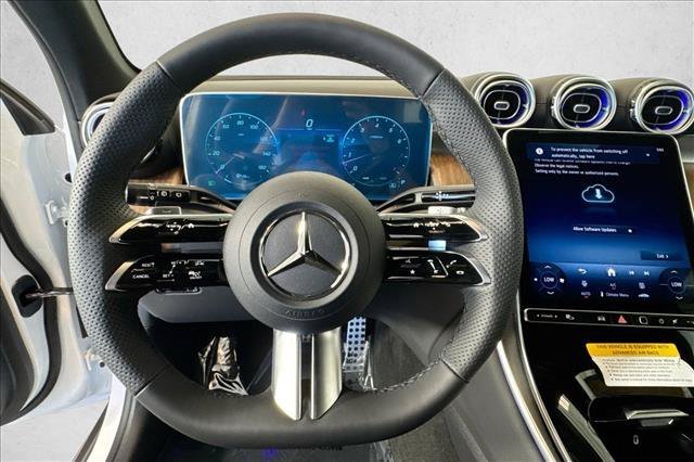 New 2026 Polar White Mercedes-Benz GLC 300 image 39