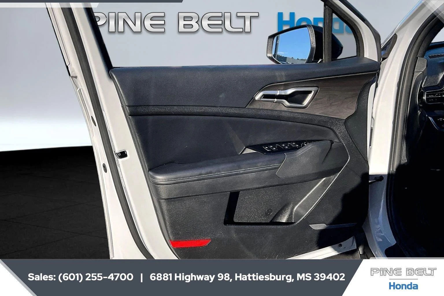 Used 2023 Wolf Gray Kia X-Line image 17