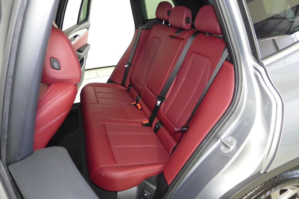 Used 2023 Skyscraper Gray Metallic BMW sDrive30i image 21