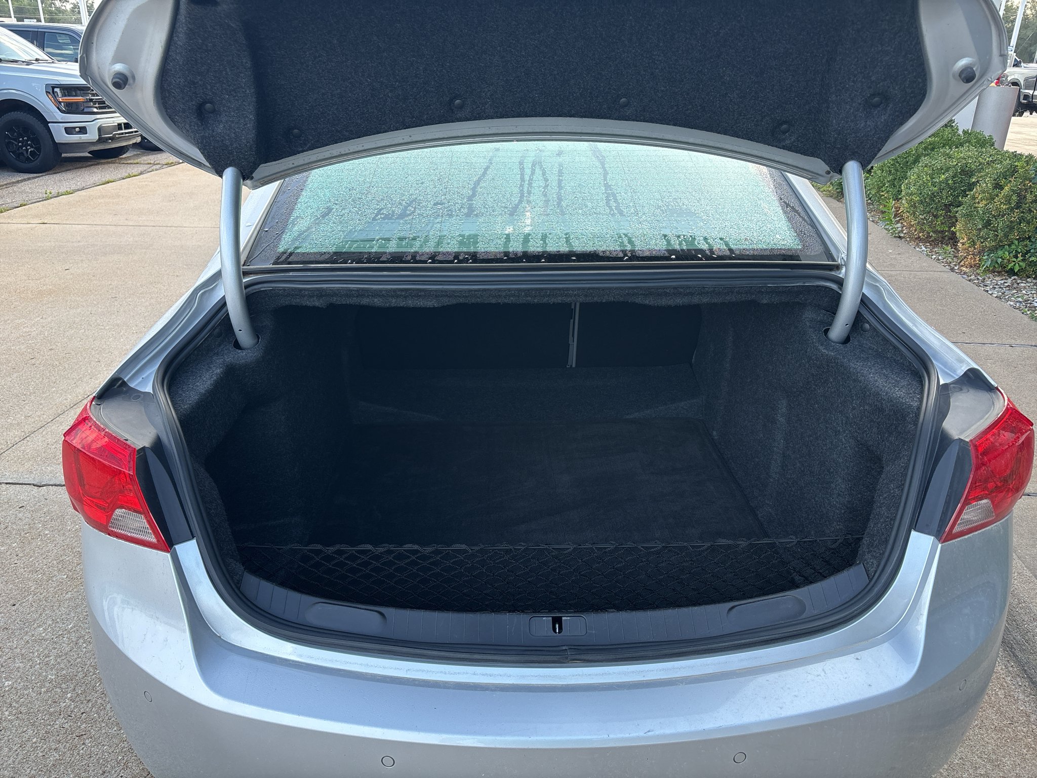 Used 2017 Silver Ice Metallic Chevrolet LT image 10