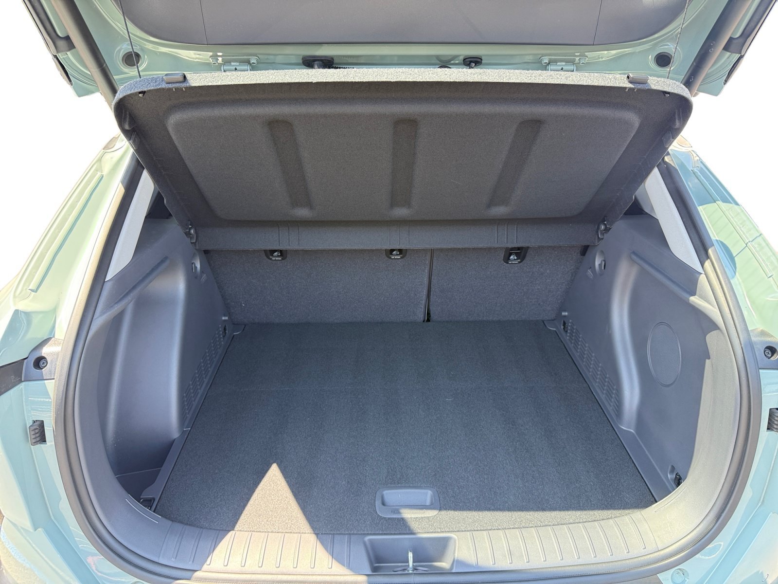 Certified Used 2026 Green Hyundai Limited image 17