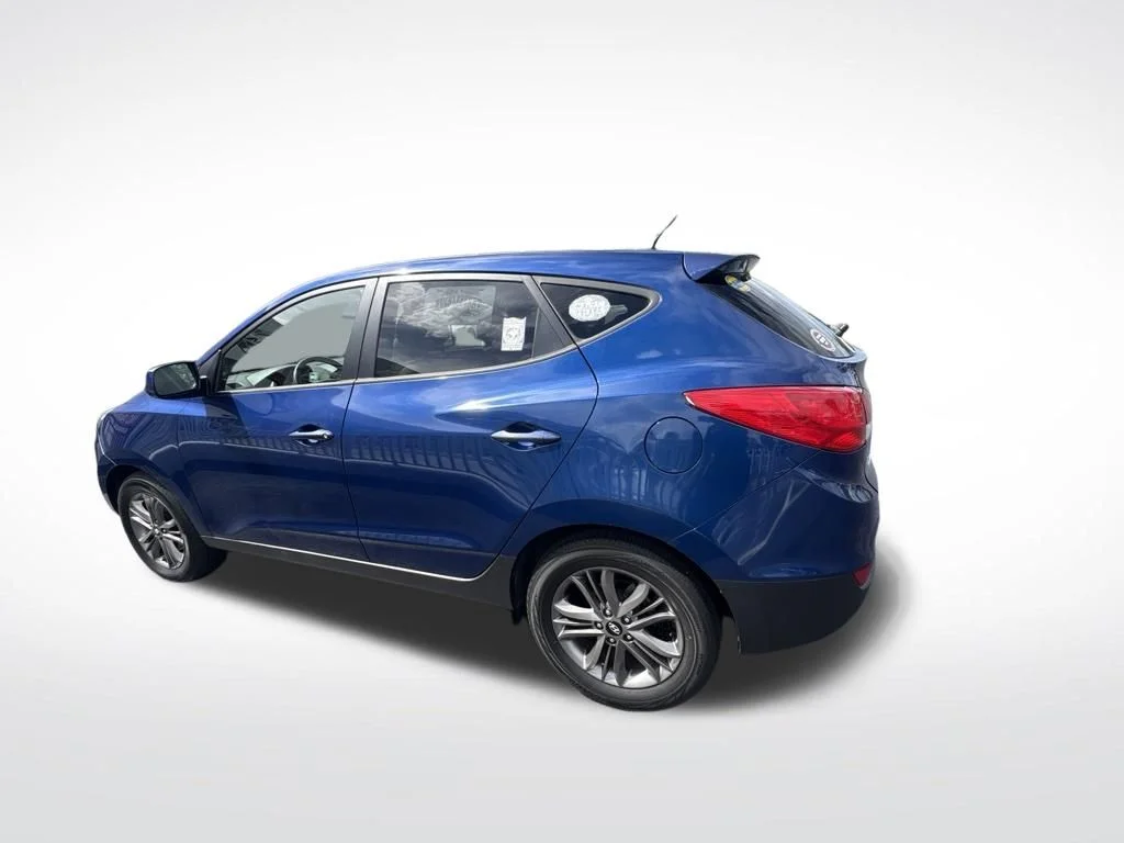 Used 2014 Blue Hyundai GLS image 3